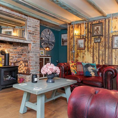 Boutique Fisherman'S Cottage In Old Town Scarborough Esterno foto